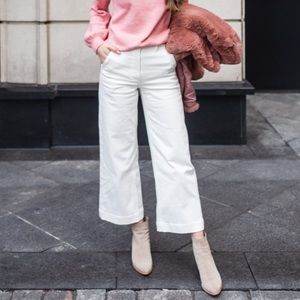 White wide leg cropped pant